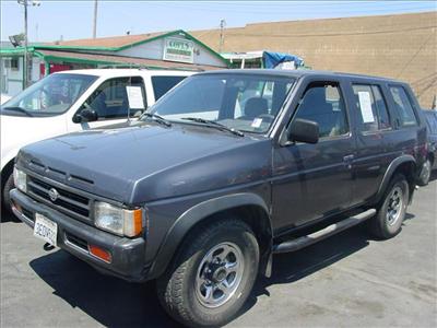 Used Nissan Pathfinder 1993 : $3988