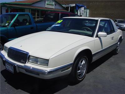 Used Buick Riviera 1990 : $4588