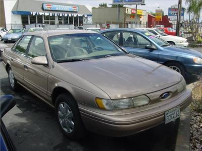 Used Ford Taurus 1993 : $2988
