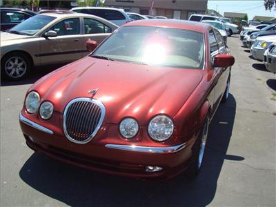 Used Jaguar SType 2001 : $8999